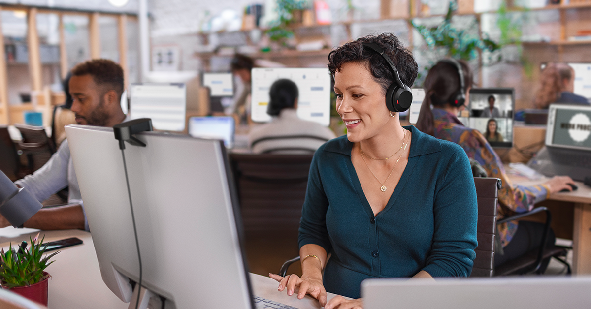 cach-chon-tai-nghe-call-center-phu-hop-cho-nhan-vien-cham-soc-khach-hang